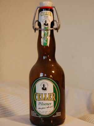 Celler Pilsener (grünes Etikett 