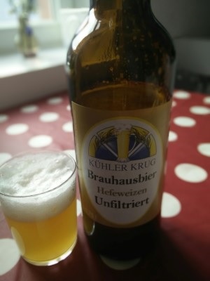 Kühler Krug Hefeweizen Unfiltriert