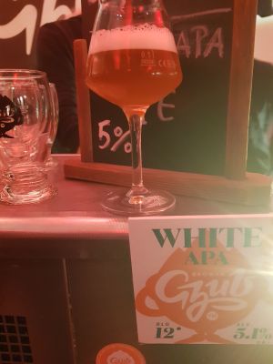 Gzub White APA
