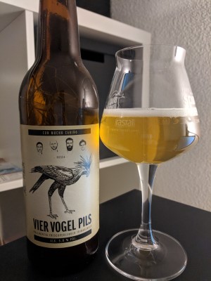 Vier Vogel Pils