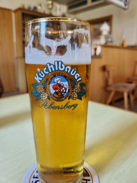 Kuchlbauer Helles Bier