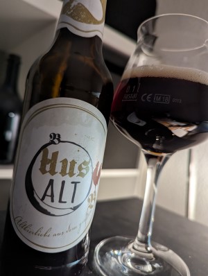 Hus Alt